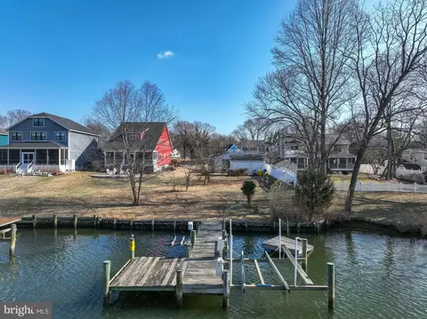 3602 S River Ter, Edgewater, MD 21037