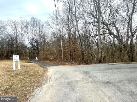 51 Ark Rd, Lothian, MD 20711 photo 9