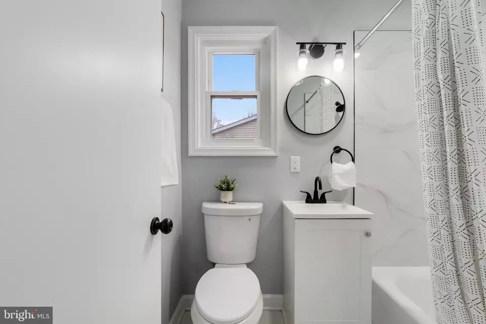 Bath - 241 Old Line Ave, Laurel, MD 20724 photo 1 of 3