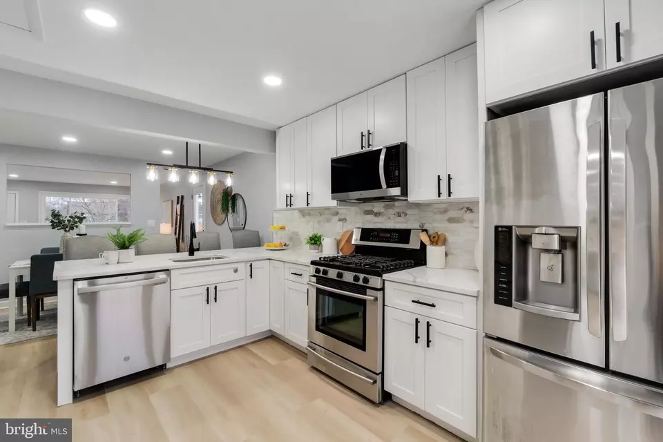Kitchen - 241 Old Line Ave, Laurel, MD 20724 photo 3 of 4
