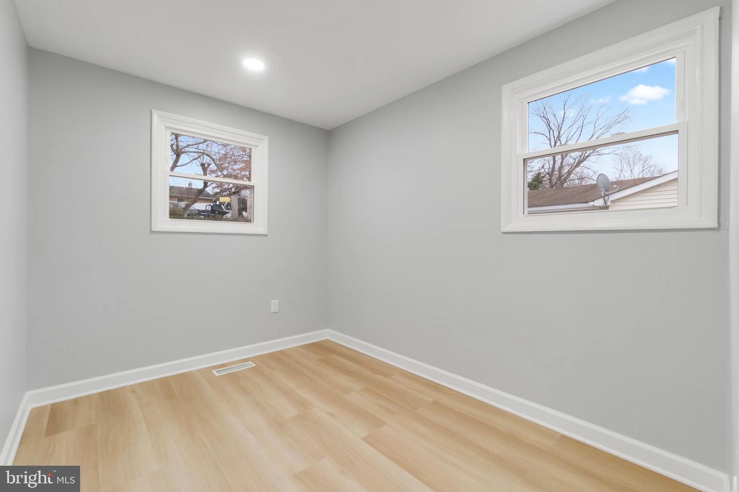 241 Old Line Ave, Laurel, MD 20724 photo 22
