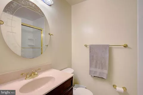 Bath - 2454 Vineyard Ln, Crofton, MD 21114 photo 1 of 2