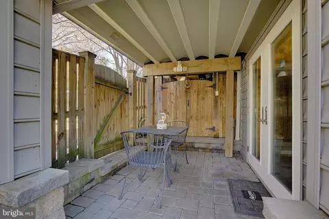 Exterior - 2454 Vineyard Ln, Crofton, MD 21114 photo 10 of 16