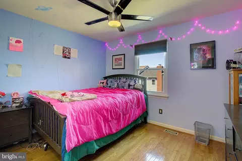 Bedroom - 2454 Vineyard Ln, Crofton, MD 21114 photo 1 of 2