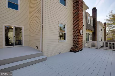 Exterior - 2454 Vineyard Ln, Crofton, MD 21114 photo 4 of 16