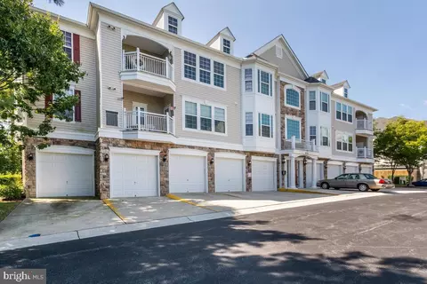 905 Noah Winfield Ter #303, Annapolis, MD 21409