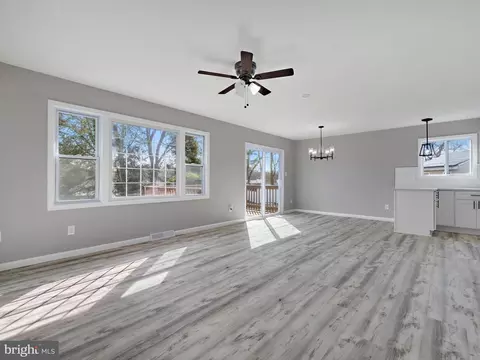 3 Gerald Ct, Severn, MD 21144 photo 9