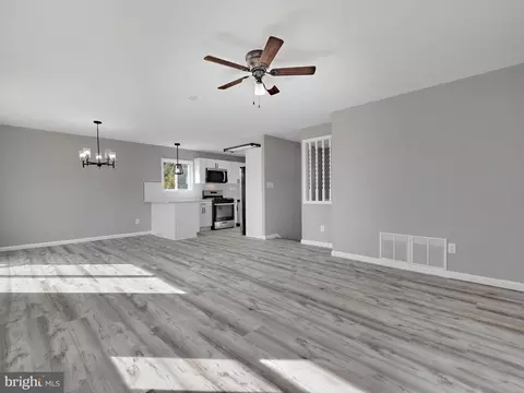 3 Gerald Ct, Severn, MD 21144 photo 7