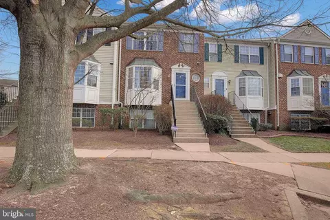 2004 Pawlet Dr, Crofton, MD 21114