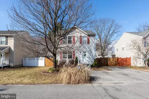 Exterior - 908 Longview Ave, Pasadena, MD 21122 photo 2 of 13