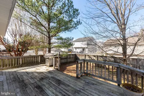 Exterior - 908 Longview Ave, Pasadena, MD 21122 photo 6 of 13