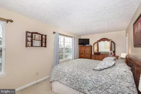 Bedroom - 908 Longview Ave, Pasadena, MD 21122 photo 1 of 9