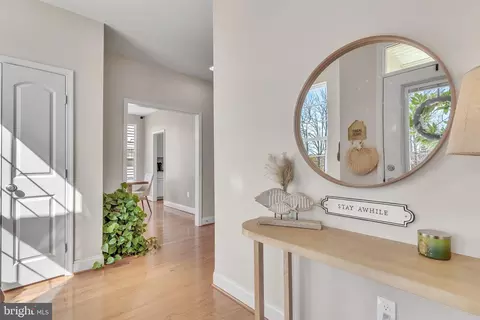 Entry Way - 814 Birch Ave, North Beach, MD 20714 photo 1 of 6