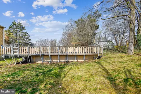 Exterior - 877 Doris Dr, Arnold, MD 21012 photo 13 of 19