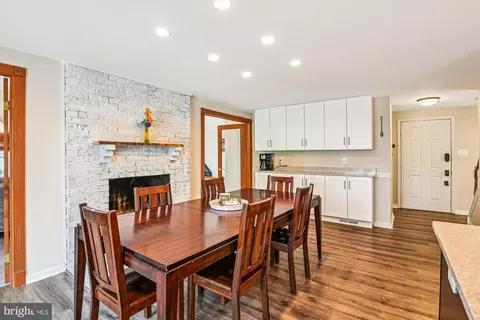 Dining - 877 Doris Dr, Arnold, MD 21012 photo 1 of 3