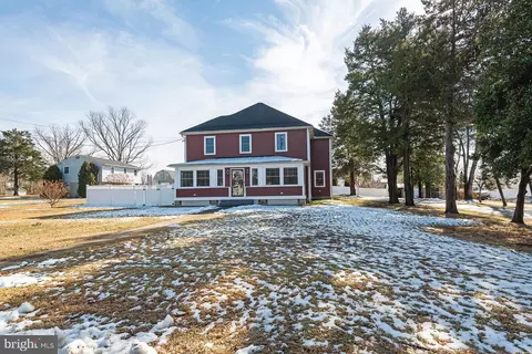 1277 Delmont Rd, Severn, MD 21144