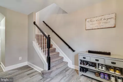 Entry Way - 252 Braxton Way #27, Edgewater, MD 21037 photo 7 of 8