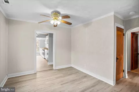 210 W 11th Ave, Baltimore, MD 21225 photo 9