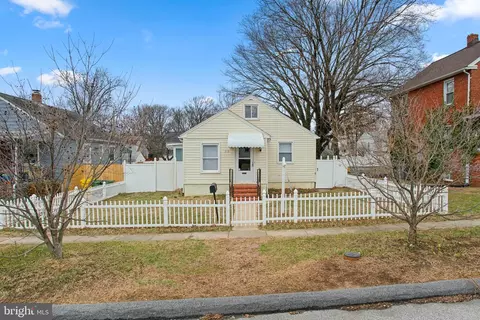 210 W 11th Ave, Baltimore, MD 21225