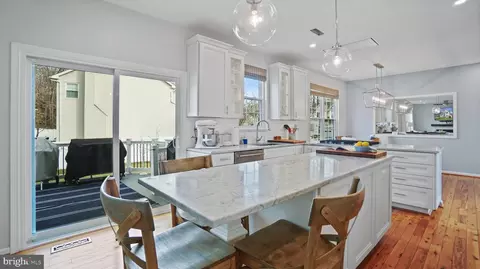 Kitchen - 2801 Elsa Ct, Crofton, MD 21114 photo 5 of 6
