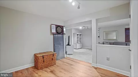Entry Way - 2801 Elsa Ct, Crofton, MD 21114 photo 11 of 11