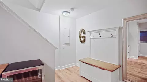 Entry Way - 2801 Elsa Ct, Crofton, MD 21114 photo 8 of 11