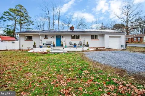 5983 Tyler Rd, Deale, MD 20751
