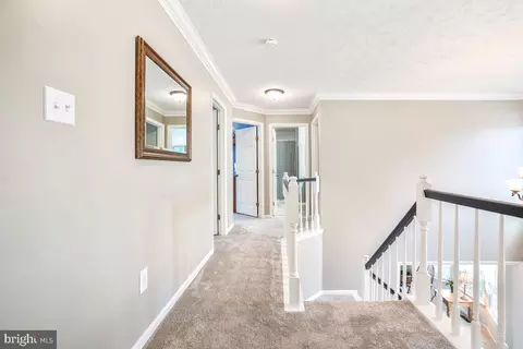 Entry Way - 2115 Crossgate Dr, Crofton, MD 21114 photo 4 of 4