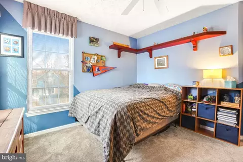 Bedroom - 2115 Crossgate Dr, Crofton, MD 21114 photo 4 of 6