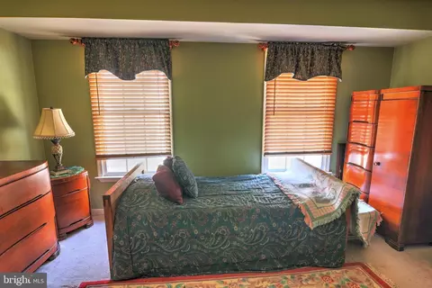Bedroom - 303 Maro Rd, Pasadena, MD 21122 photo 5 of 6