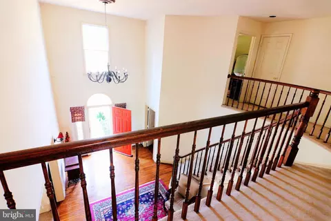Entry Way - 303 Maro Rd, Pasadena, MD 21122 photo 5 of 8