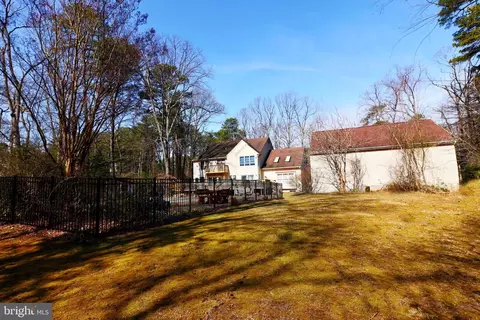Exterior - 303 Maro Rd, Pasadena, MD 21122 photo 16 of 17
