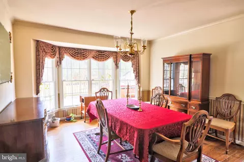 Dining - 303 Maro Rd, Pasadena, MD 21122 photo 1 of 2