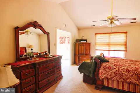 Bedroom - 303 Maro Rd, Pasadena, MD 21122 photo 4 of 6