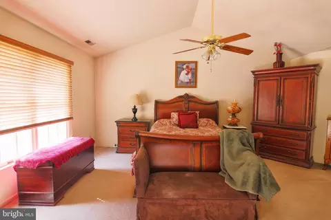 Bedroom - 303 Maro Rd, Pasadena, MD 21122 photo 3 of 6