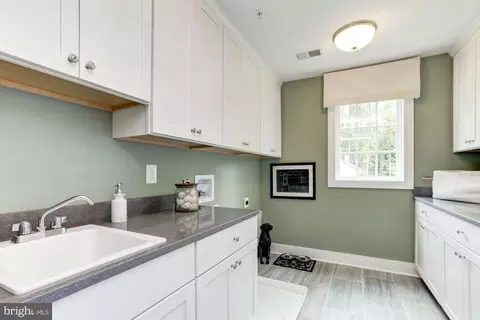 Undisclosed, Hanover, MD 21076 photo 28