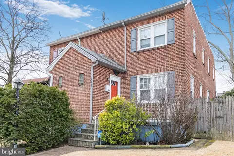 203 5th Ave, Brooklyn, MD 21225