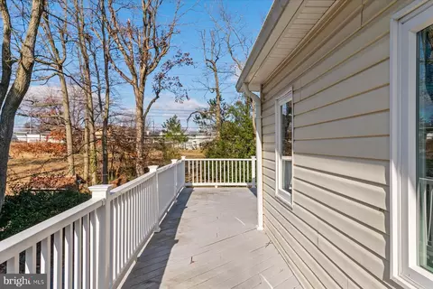 512 Williamsburg Ln, Odenton, MD 21113 photo 36