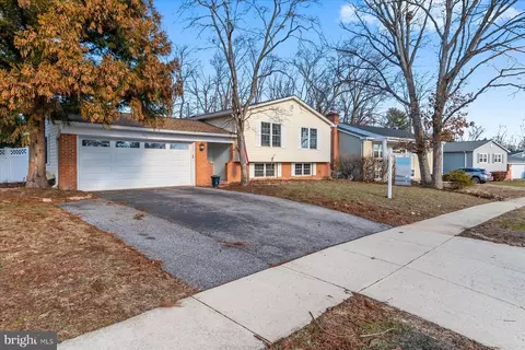 512 Williamsburg Ln, Odenton, MD 21113 photo 30