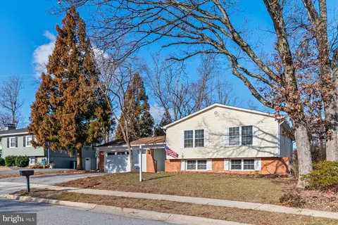 512 Williamsburg Ln, Odenton, MD 21113 photo 29