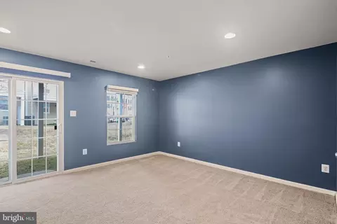 8337 Daydream Cres, Pasadena, MD 21122 photo 4