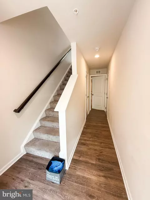 8337 Daydream Cres, Pasadena, MD 21122 photo 3