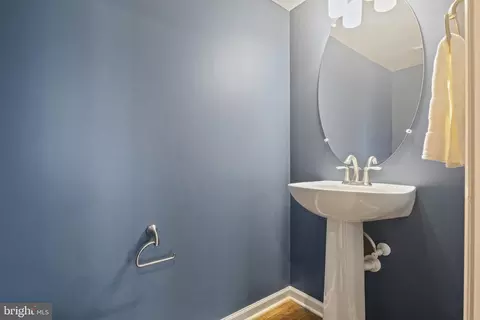 8337 Daydream Cres, Pasadena, MD 21122 photo 9