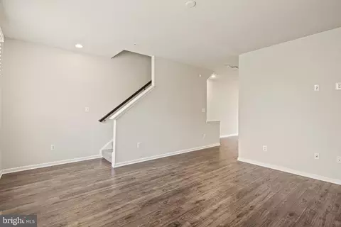 8337 Daydream Cres, Pasadena, MD 21122 photo 23