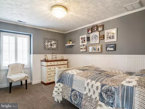 Bedroom - 8118 Buttercup Ln E, Pasadena, MD 21122 photo 6 of 7
