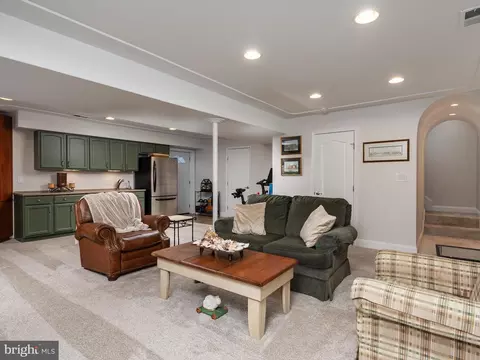 Other - 8118 Buttercup Ln E, Pasadena, MD 21122 photo 12 of 18