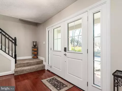 Entry Way - 8118 Buttercup Ln E, Pasadena, MD 21122 photo 1 of 3