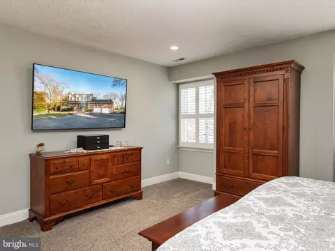 Bedroom - 8118 Buttercup Ln E, Pasadena, MD 21122 photo 2 of 7