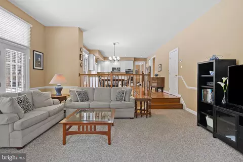 91 Colony Xing, Edgewater, MD 21037 photo 11