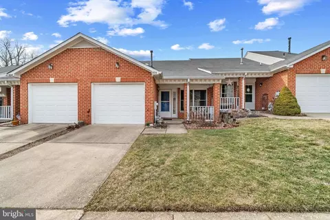 806 Midship Ct, Annapolis, MD 21401